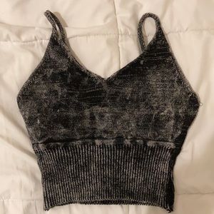 Gray-black crop top